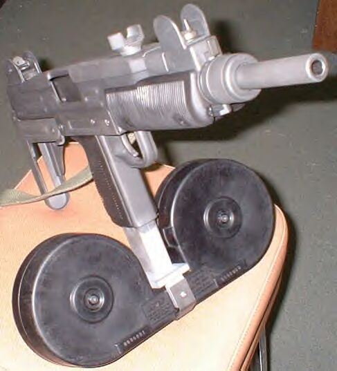 IR UZI-1.jpg