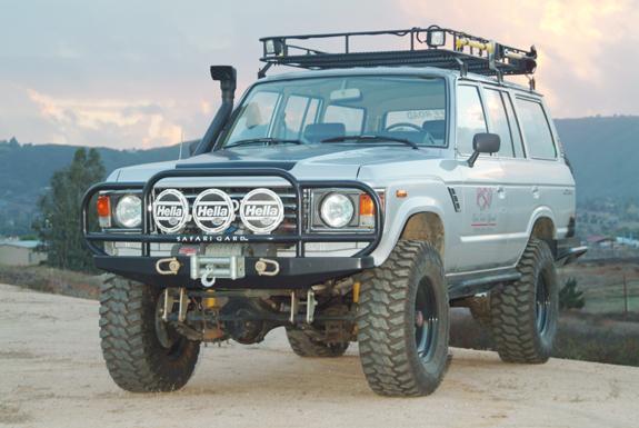 toyota landcruiser1.jpg
